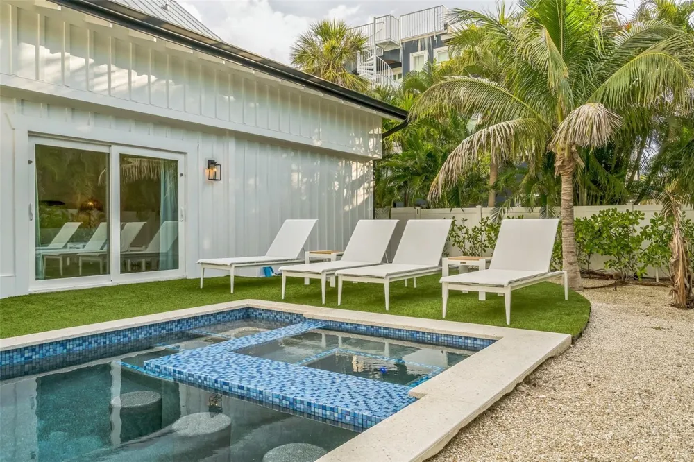 305 73RD STREET Holmes Beach, FL 34217