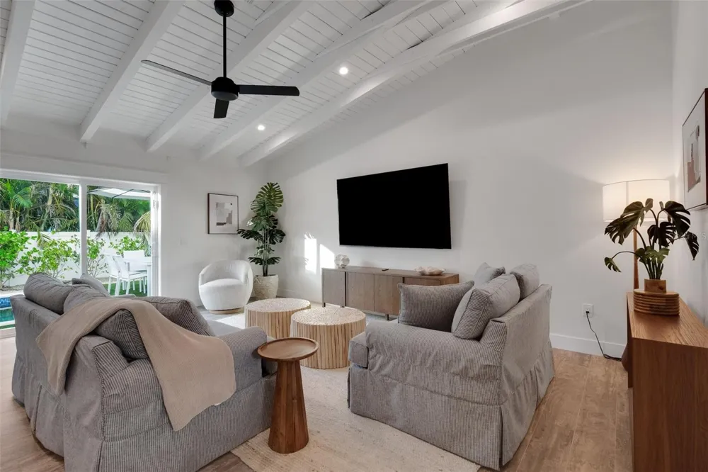 305 73RD STREET Holmes Beach, FL 34217