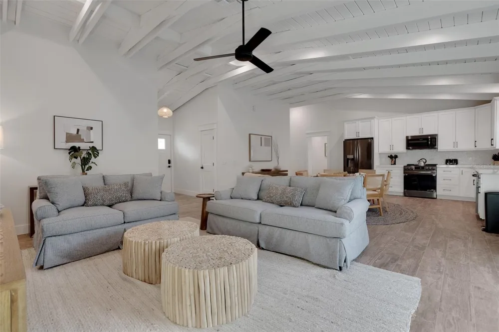 305 73RD STREET Holmes Beach, FL 34217