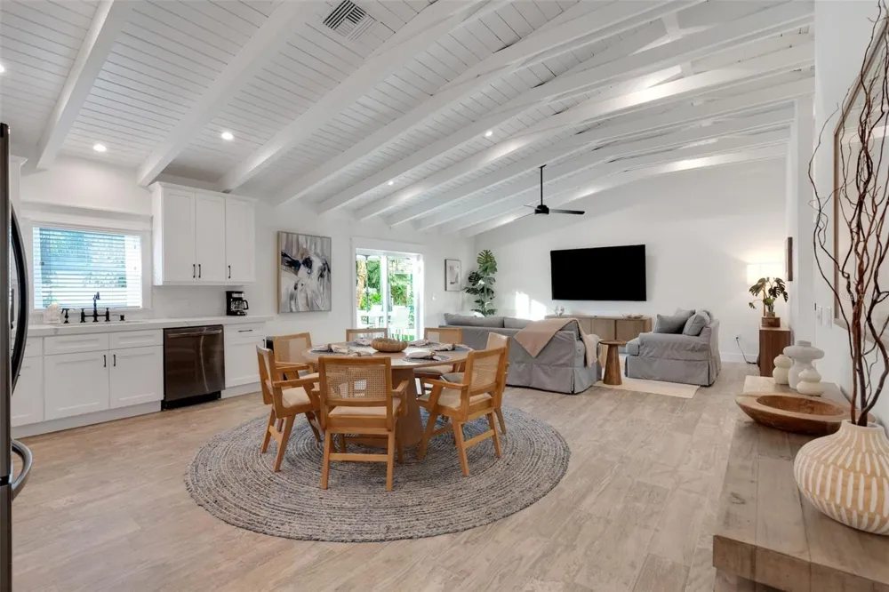 305 73RD STREET Holmes Beach, FL 34217