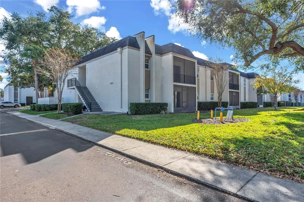 801 RUSSELL LANE #255