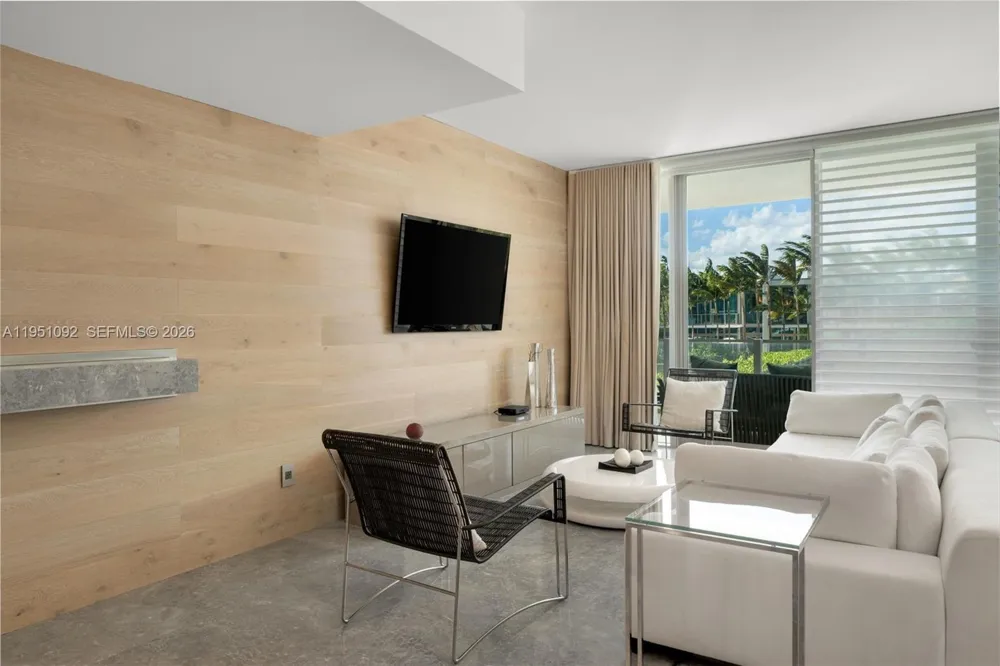 350 Ocean Dr #205N Key Biscayne, FL 33149