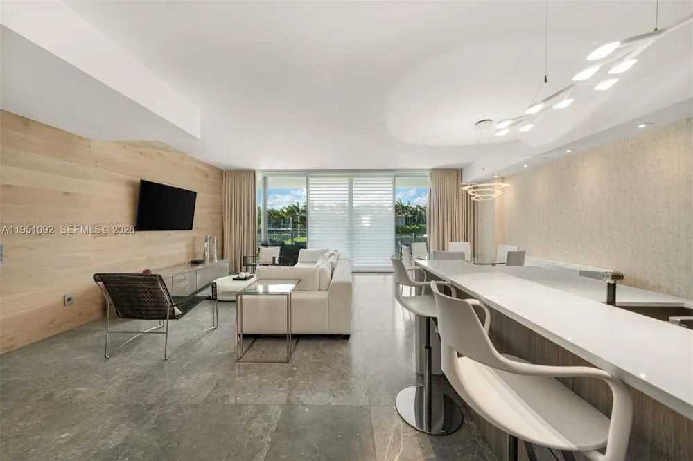 350 Ocean Dr #205N Key Biscayne, FL 33149