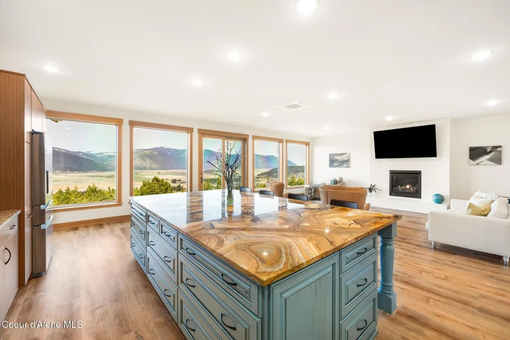 265 Scenic Drive Bonners Ferry, ID 83805