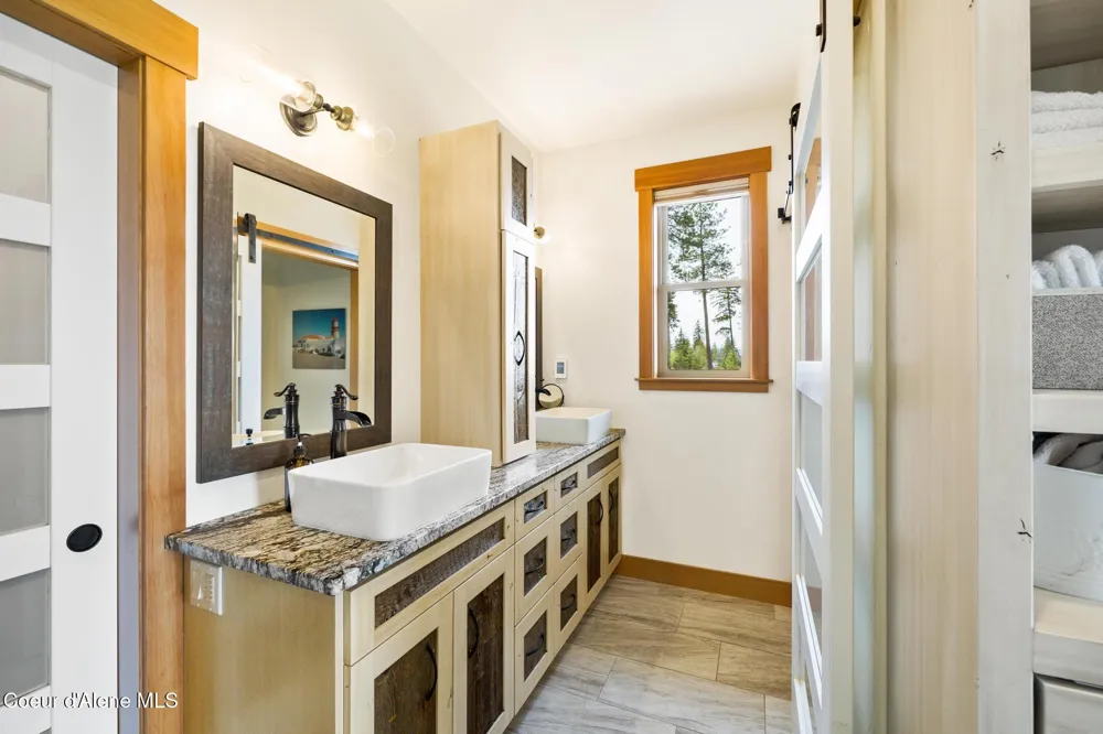 265 Scenic Drive Bonners Ferry, ID 83805