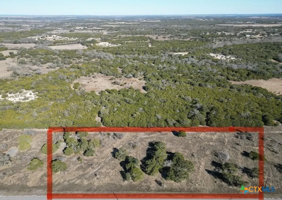 29 Riparian Elm Road Bertram, TX 78605