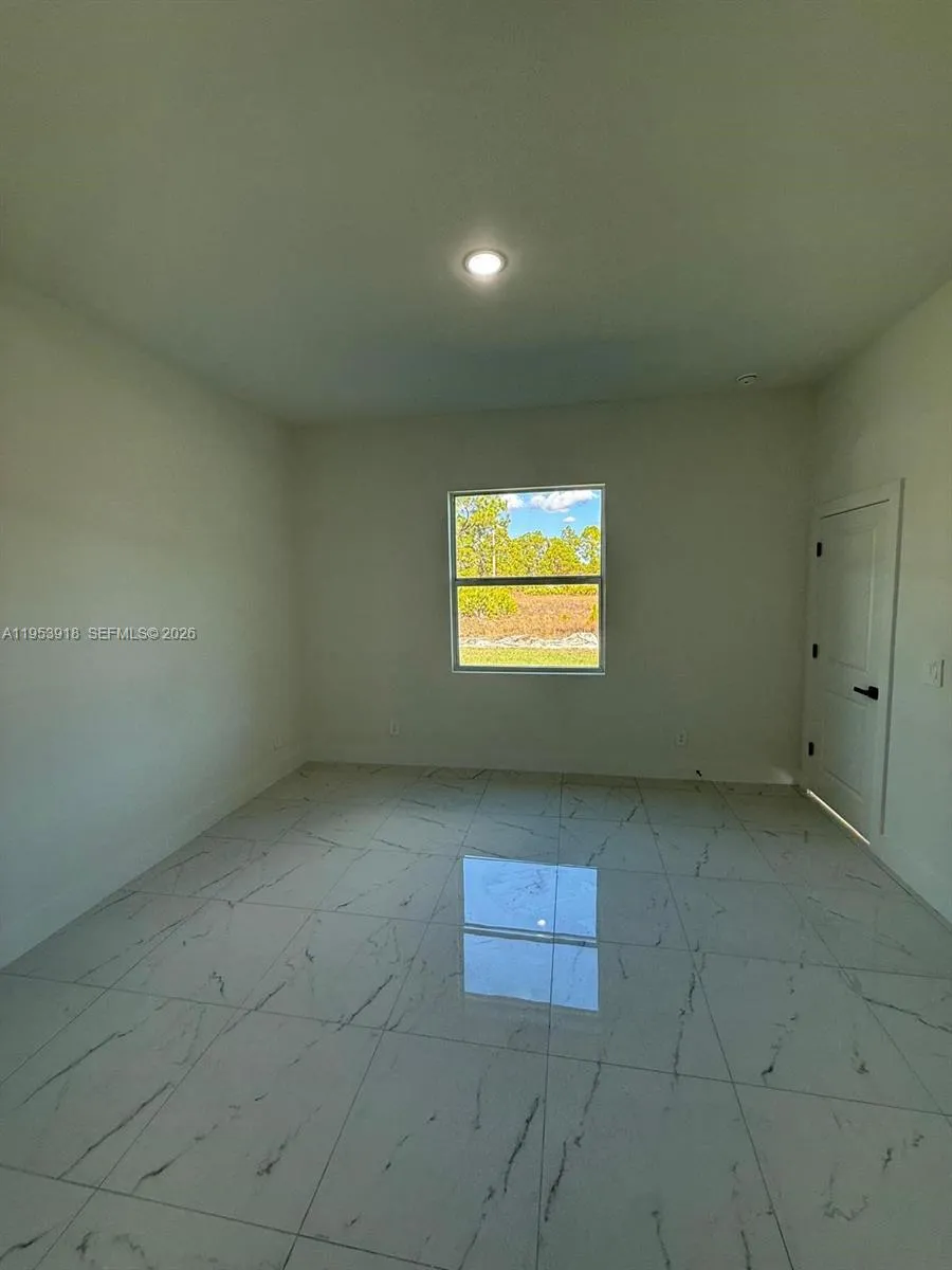 1121 FLORENCE ST E #1121 Lehigh Acres, FL 33974