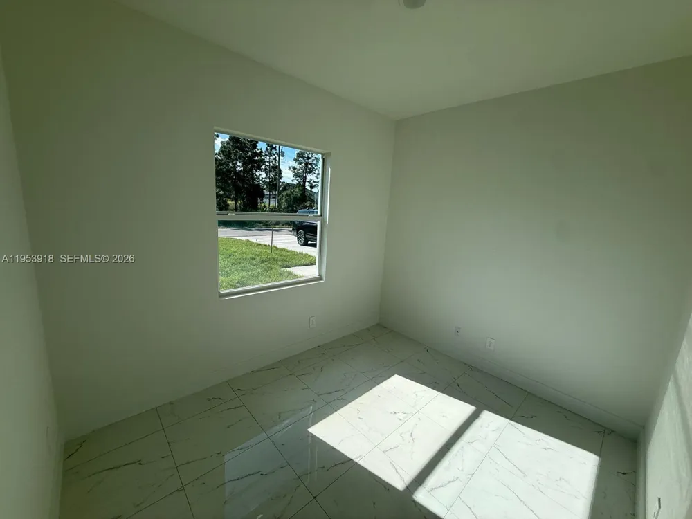 1121 FLORENCE ST E #1121 Lehigh Acres, FL 33974
