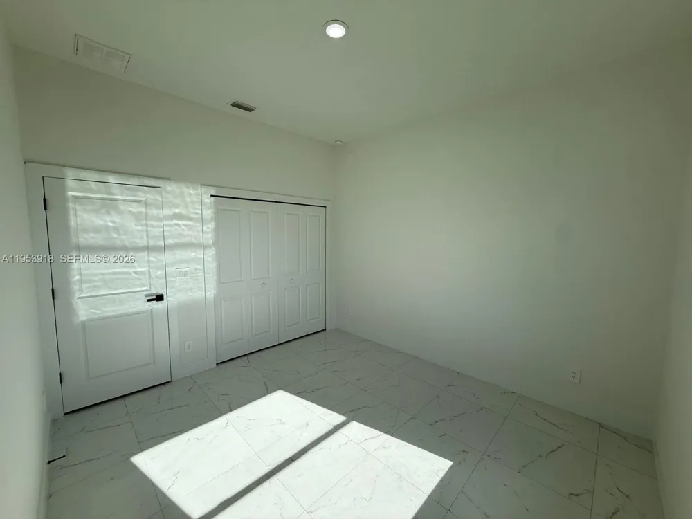 1121 FLORENCE ST E #1121 Lehigh Acres, FL 33974