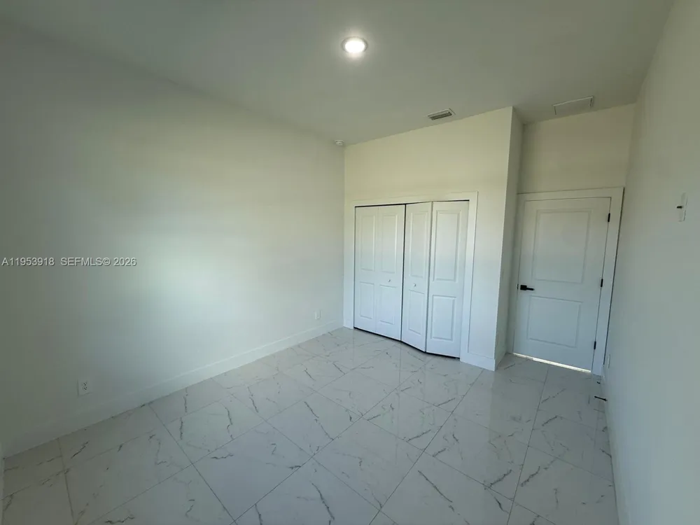 1121 FLORENCE ST E #1121 Lehigh Acres, FL 33974