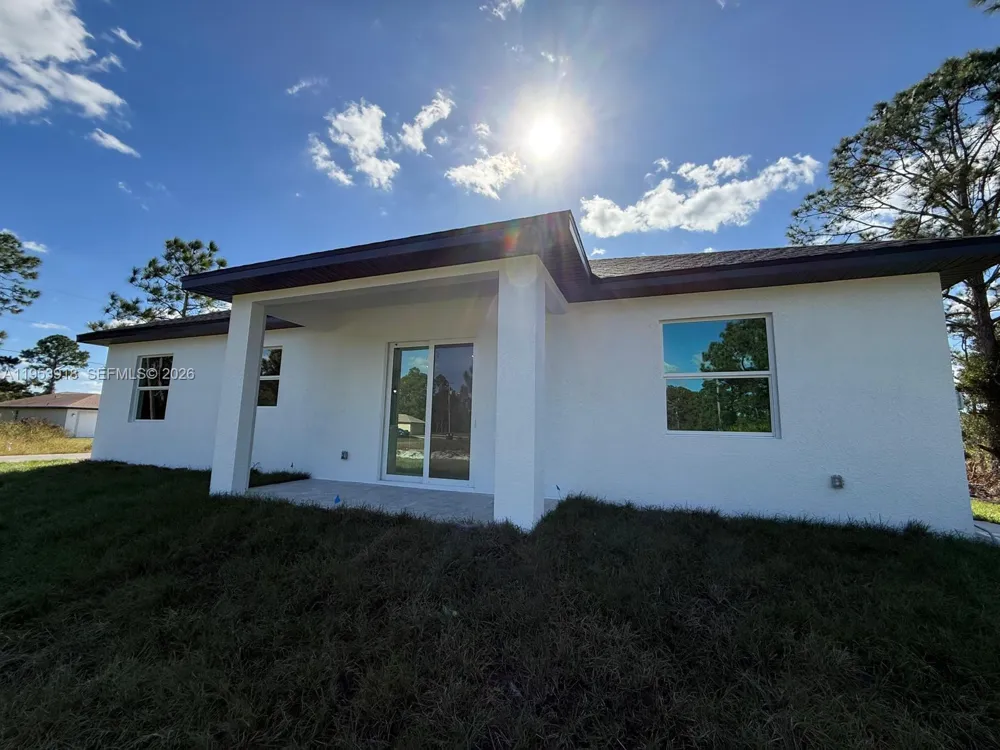 1121 FLORENCE ST E #1121 Lehigh Acres, FL 33974