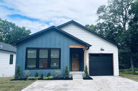 31 Circle Drive