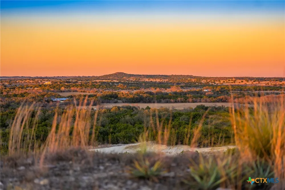 Farm to Market Rd 1047 Lometa, TX 76853