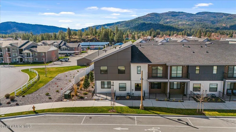 1090 E 4th Avenue Post Falls, ID 83854