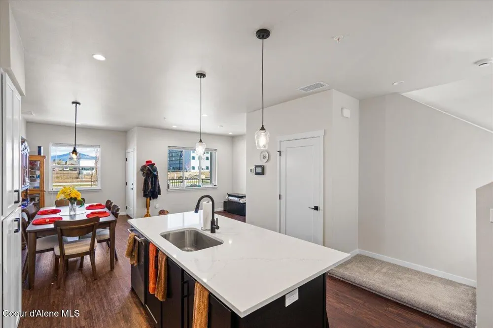 1090 E 4th Avenue Post Falls, ID 83854