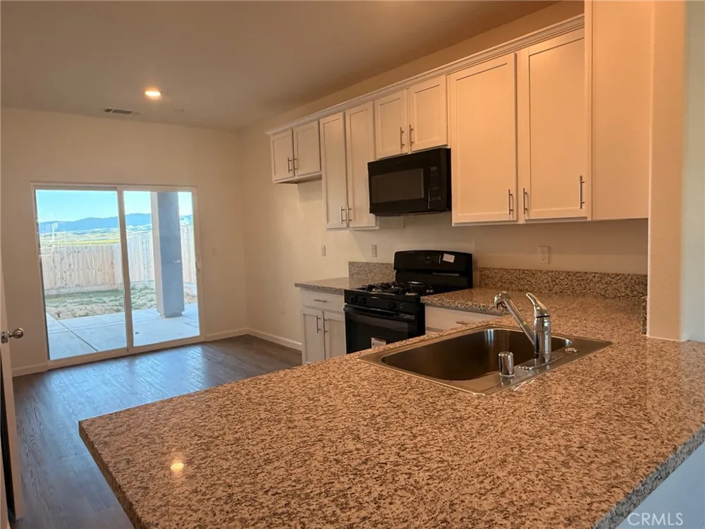1105 E Orange Street Avenal, CA 93204