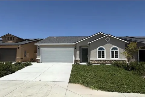 1105 E Orange Street