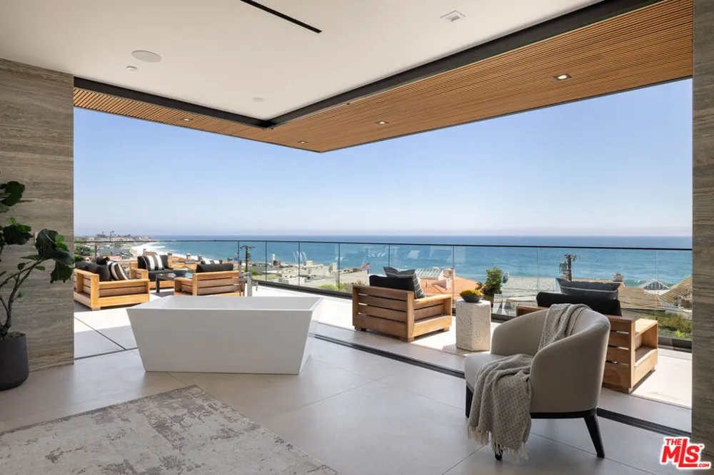 23917 Malibu Road Malibu, CA 90265