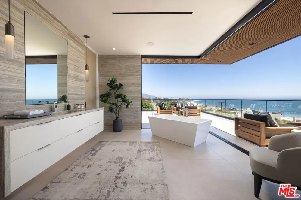 23917 Malibu Road Malibu, CA 90265