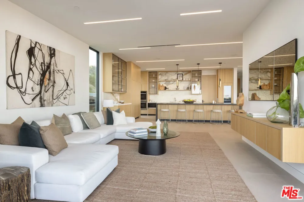 23917 Malibu Road Malibu, CA 90265