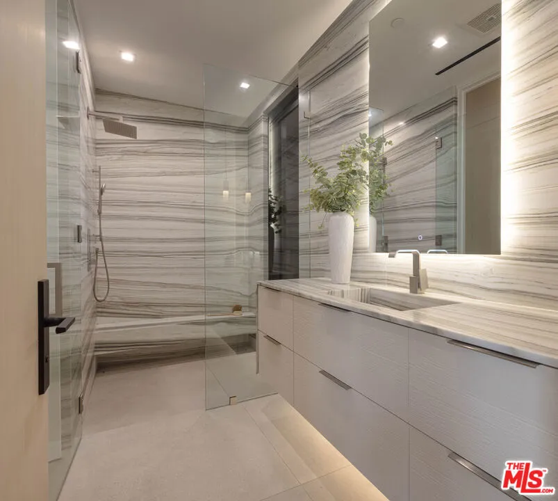 23917 Malibu Road Malibu, CA 90265