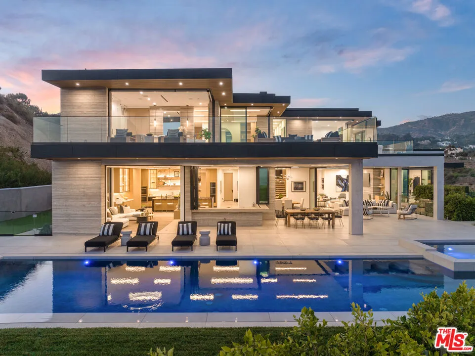 23917 Malibu Road Malibu, CA 90265