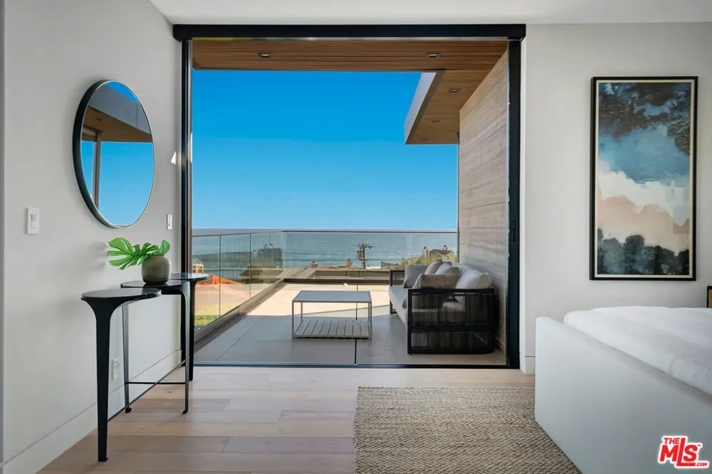 23917 Malibu Road Malibu, CA 90265