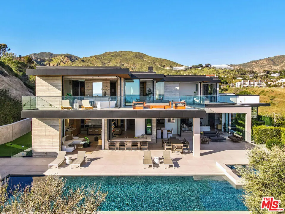 23917 Malibu Road Malibu, CA 90265