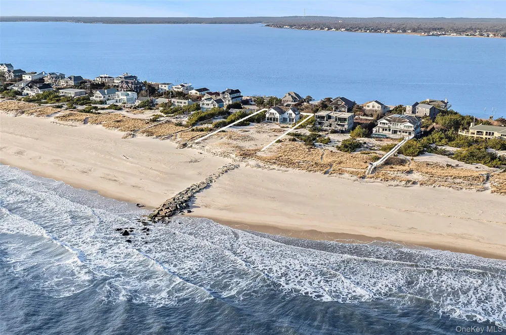 617 Dune Road Westhampton, NY 11978