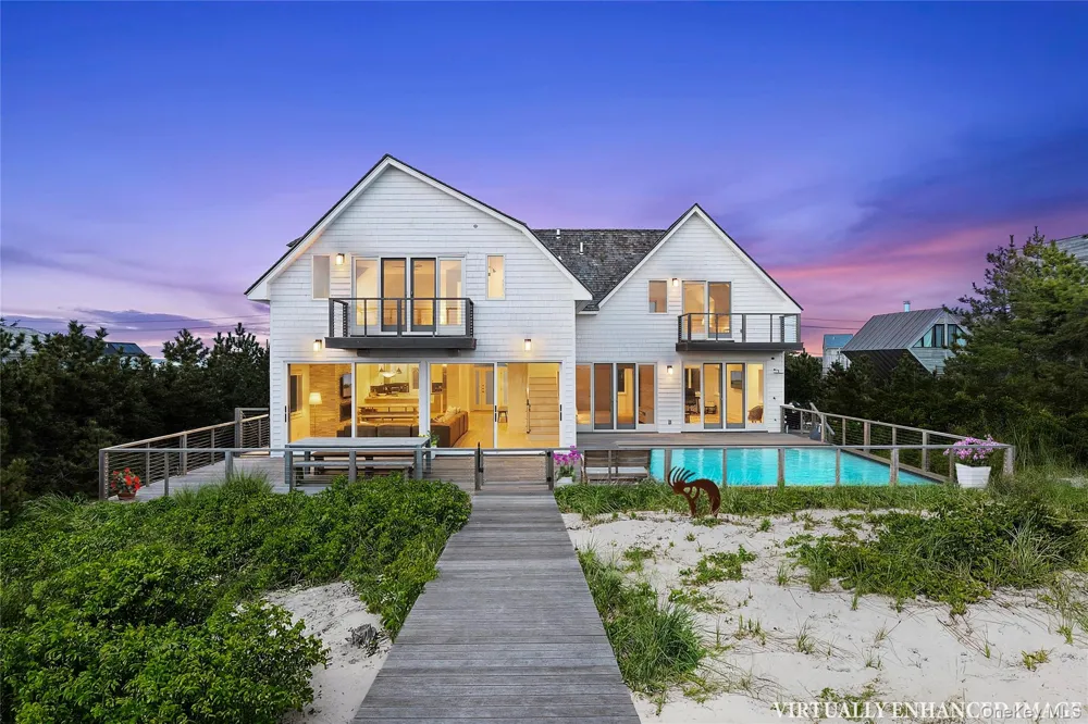 617 Dune Road Westhampton, NY 11978