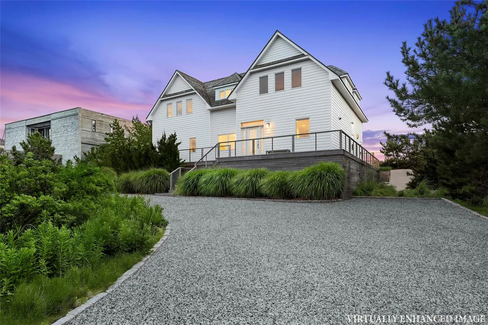 617 Dune Road Westhampton, NY 11978