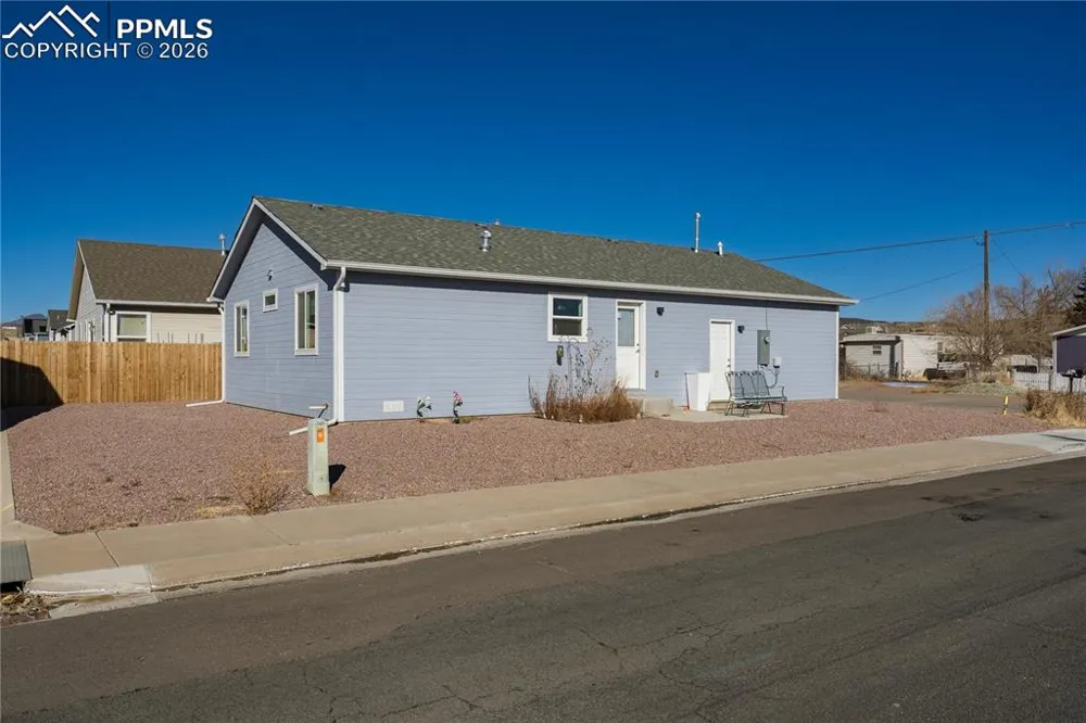 821 Raynolds Avenue Canon City, CO 81212