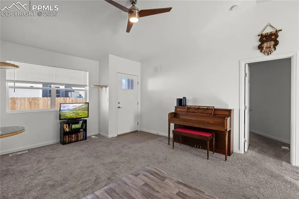 821 Raynolds Avenue Canon City, CO 81212