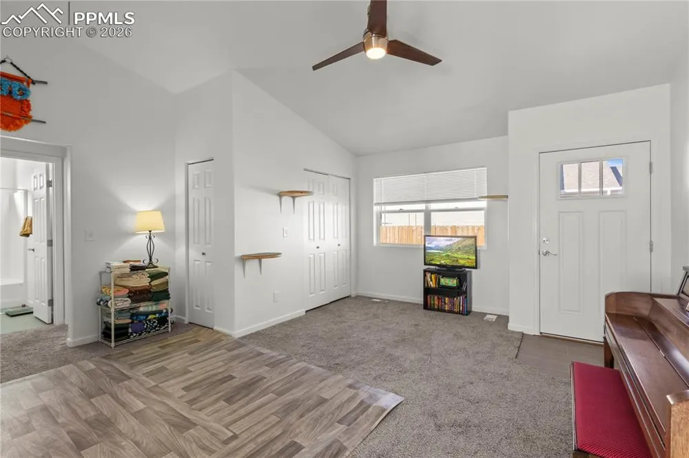 821 Raynolds Avenue Canon City, CO 81212