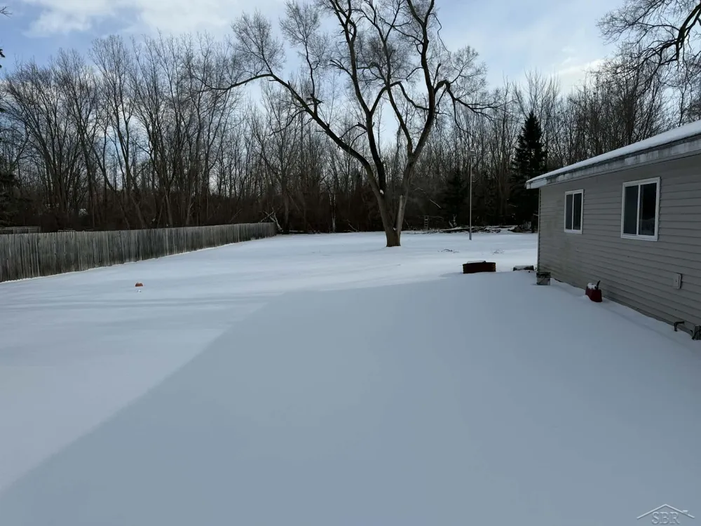 3626 Kawkawlin River Drive Bangor Charter Township, MI 48706