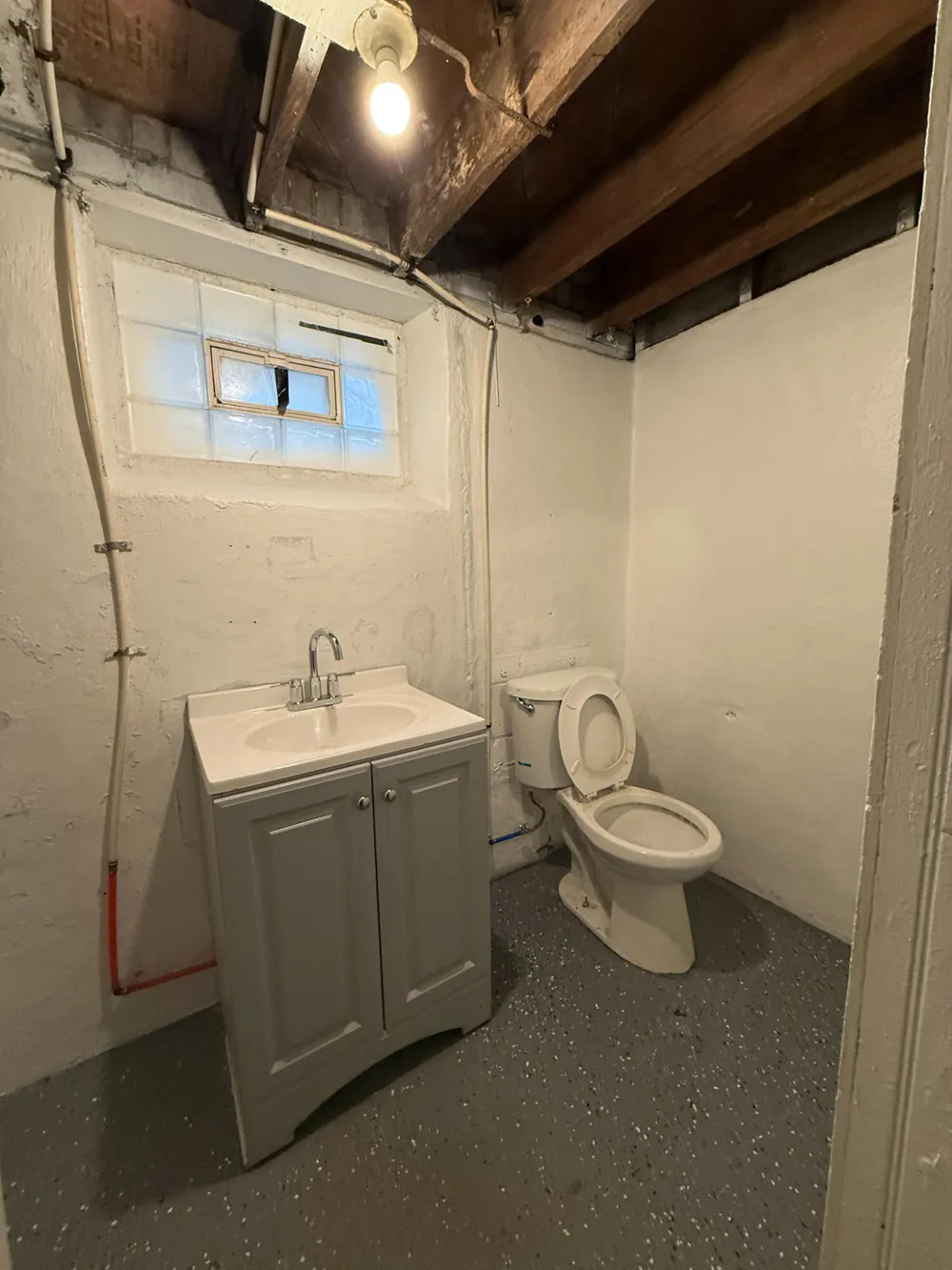16595 Ardmore Street Detroit, MI 48235