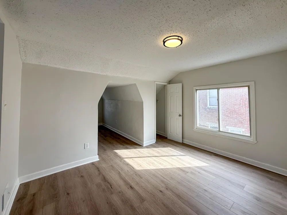 16595 Ardmore Street Detroit, MI 48235