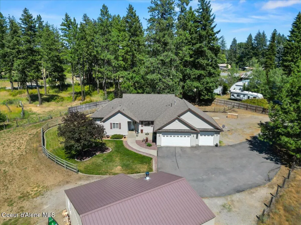 32595 1st Avenue Spirit Lake, ID 83869