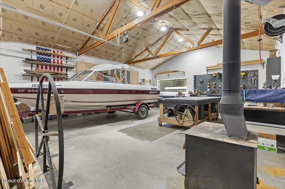 32595 1st Avenue Spirit Lake, ID 83869