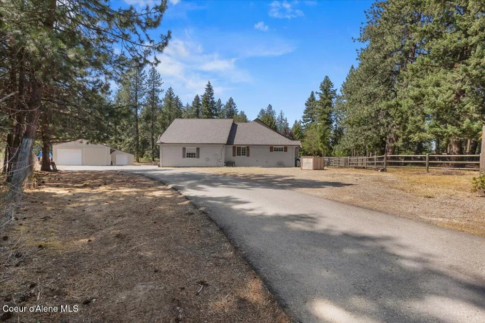 32595 1st Avenue Spirit Lake, ID 83869