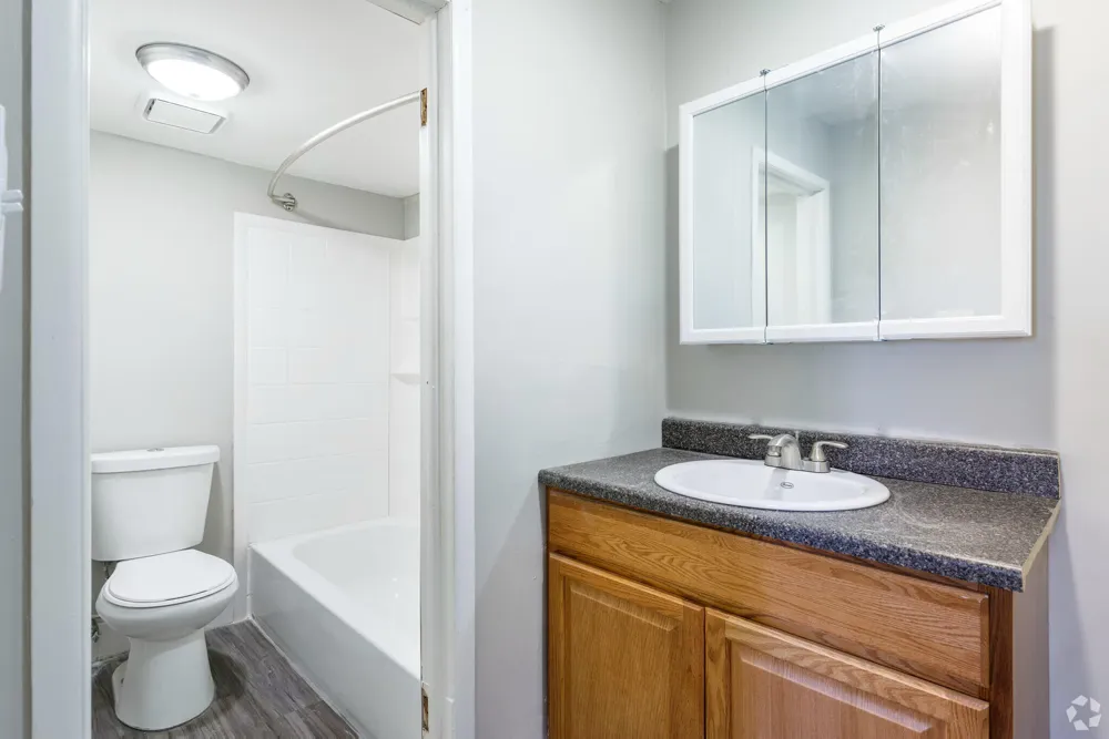 2230 Dexter Avenue Ann Arbor, MI 48103
