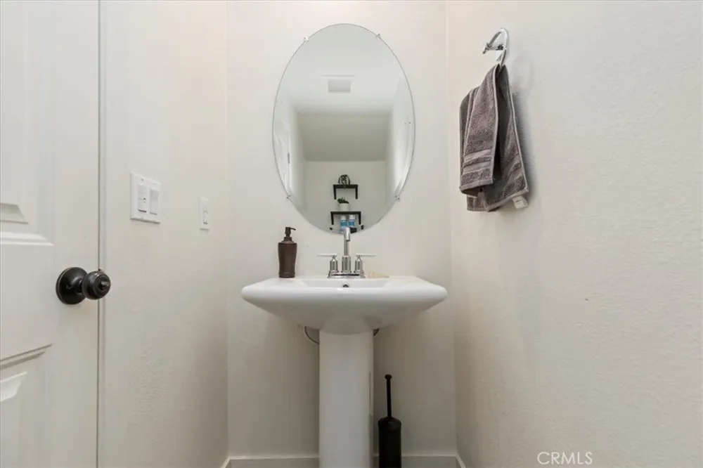425 Beechwood Rialto, CA 92376