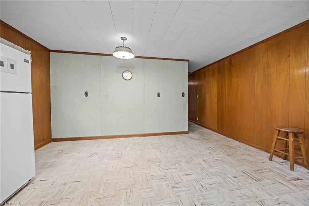 806 7th Avenue Mayodan, NC 27027