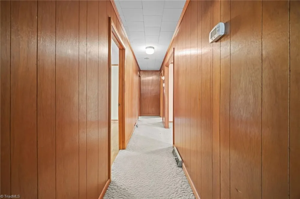806 7th Avenue Mayodan, NC 27027