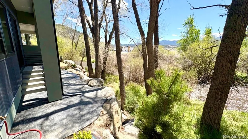 205 Two Rivers Road #G