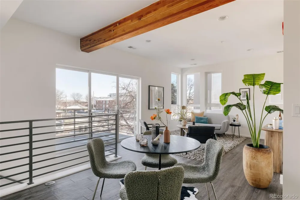 1711 Hooker Street #1