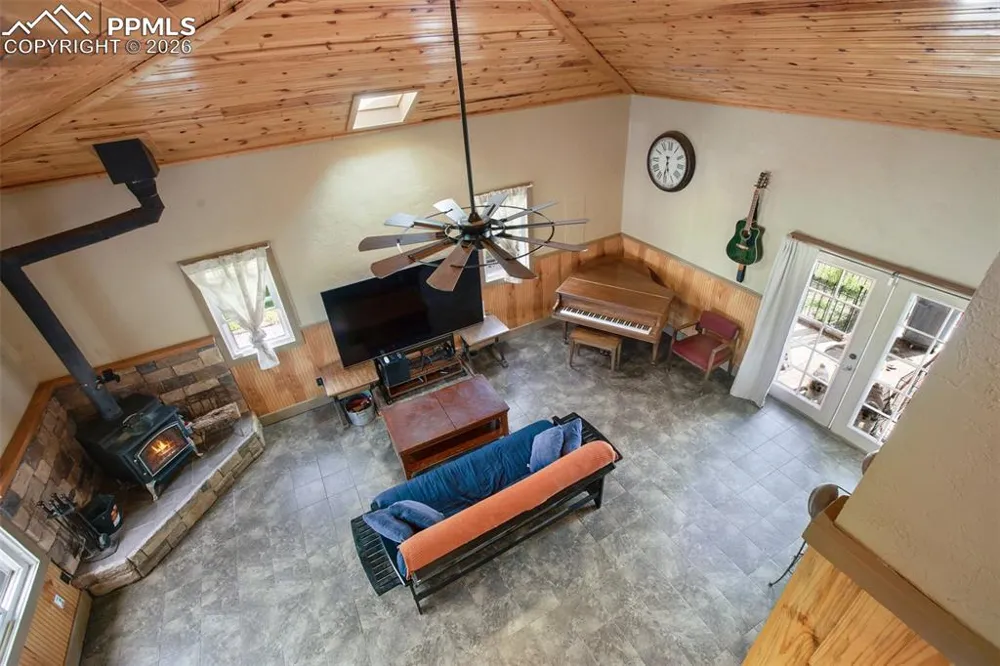 13599 County Road 1 Florissant, CO 80816