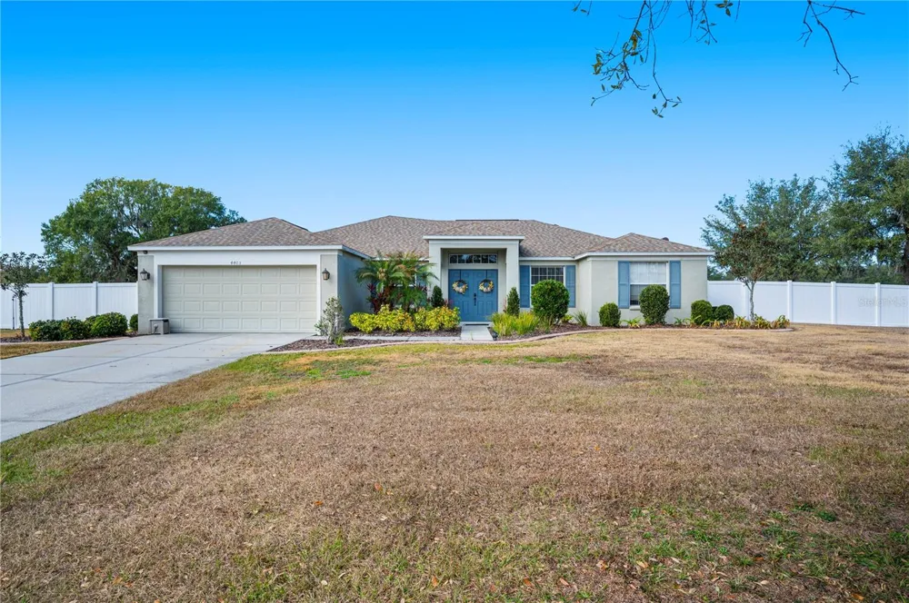 4403 AVONDALE GROVES STREET Plant City, FL 33567