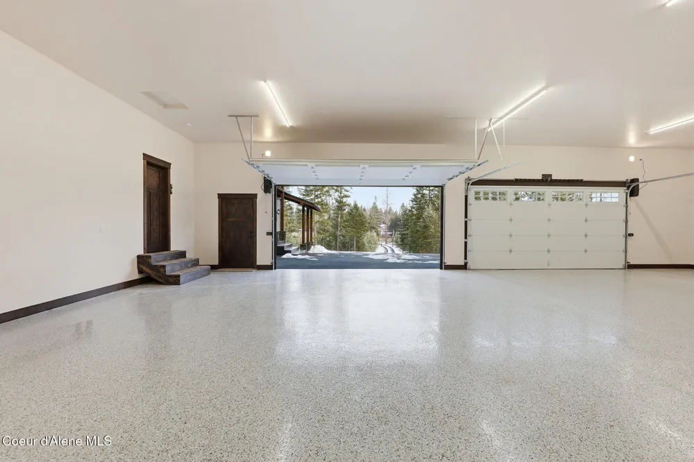 216 Mara MDWS Athol, ID 83801
