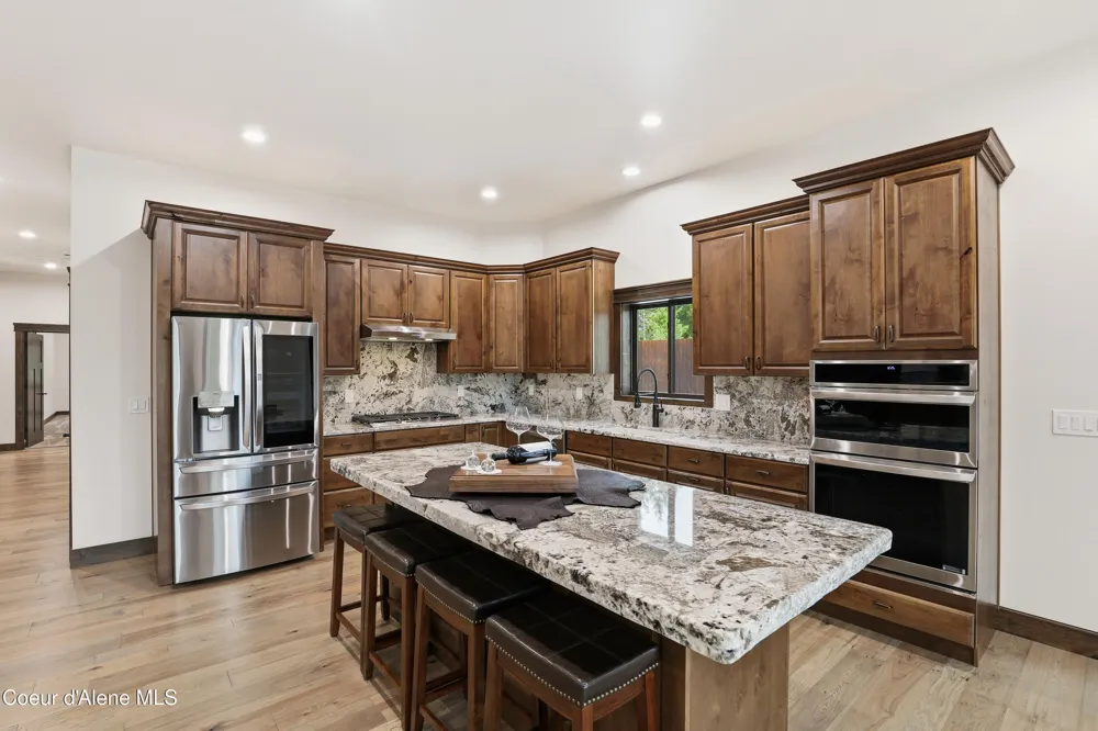 216 Mara MDWS Athol, ID 83801